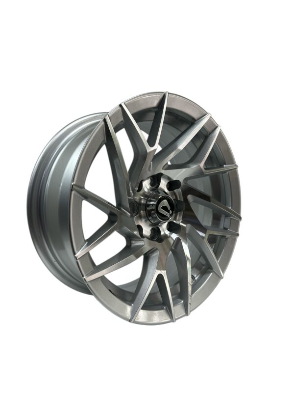 RIN 14 8H 100/114.3 SILVER DAKAR