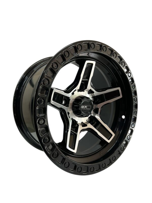 RIN 15 5H 139 BMF LIP BLACK 1260 MKW